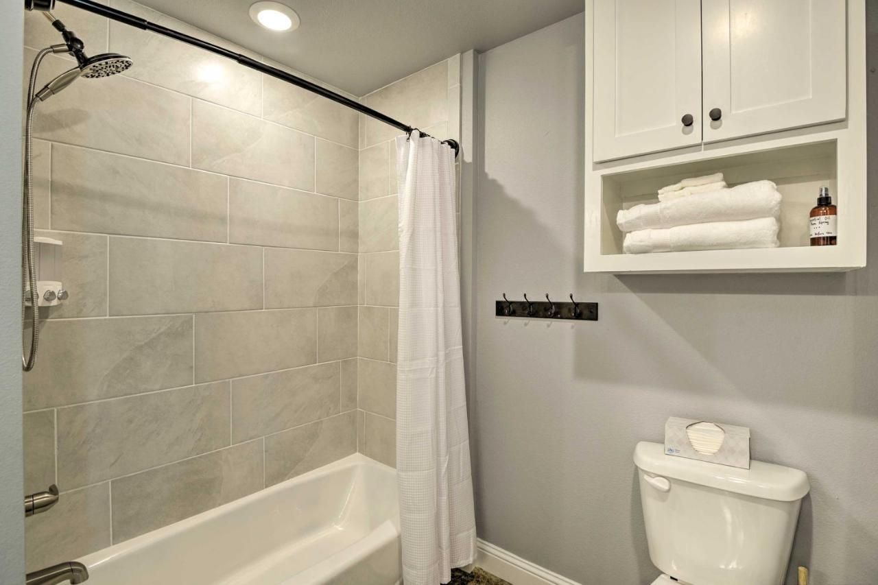 Granbury Home With Hot Tub And Furnished Patio! Dış mekan fotoğraf
