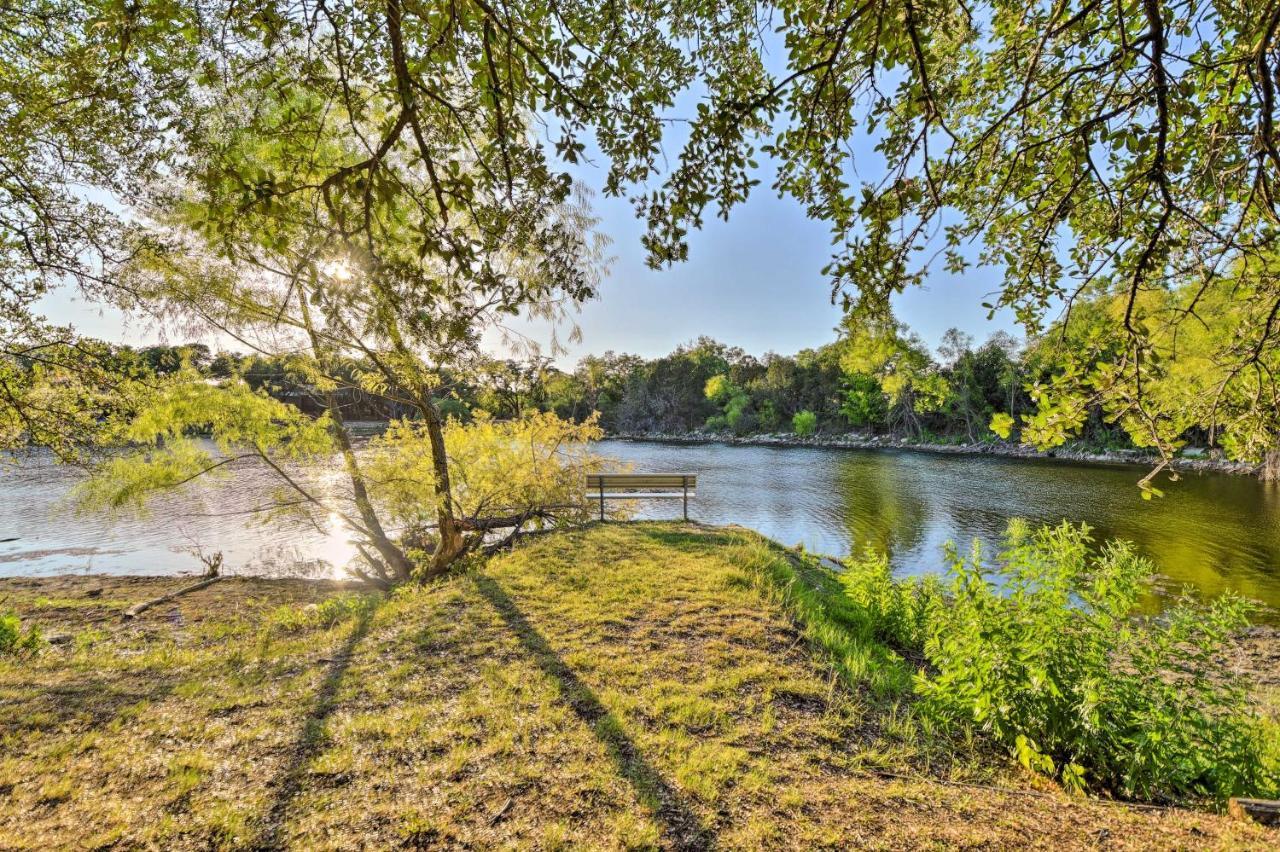 Granbury Home With Hot Tub And Furnished Patio! Dış mekan fotoğraf